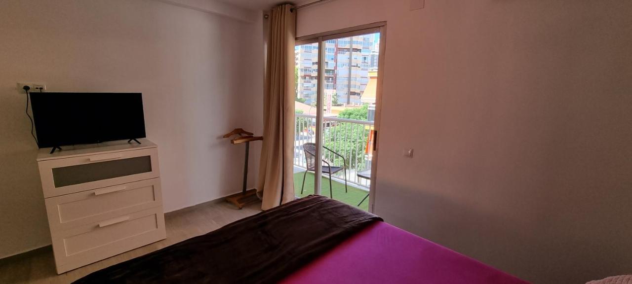 Apartamento Habana Бенідорм Екстер'єр фото