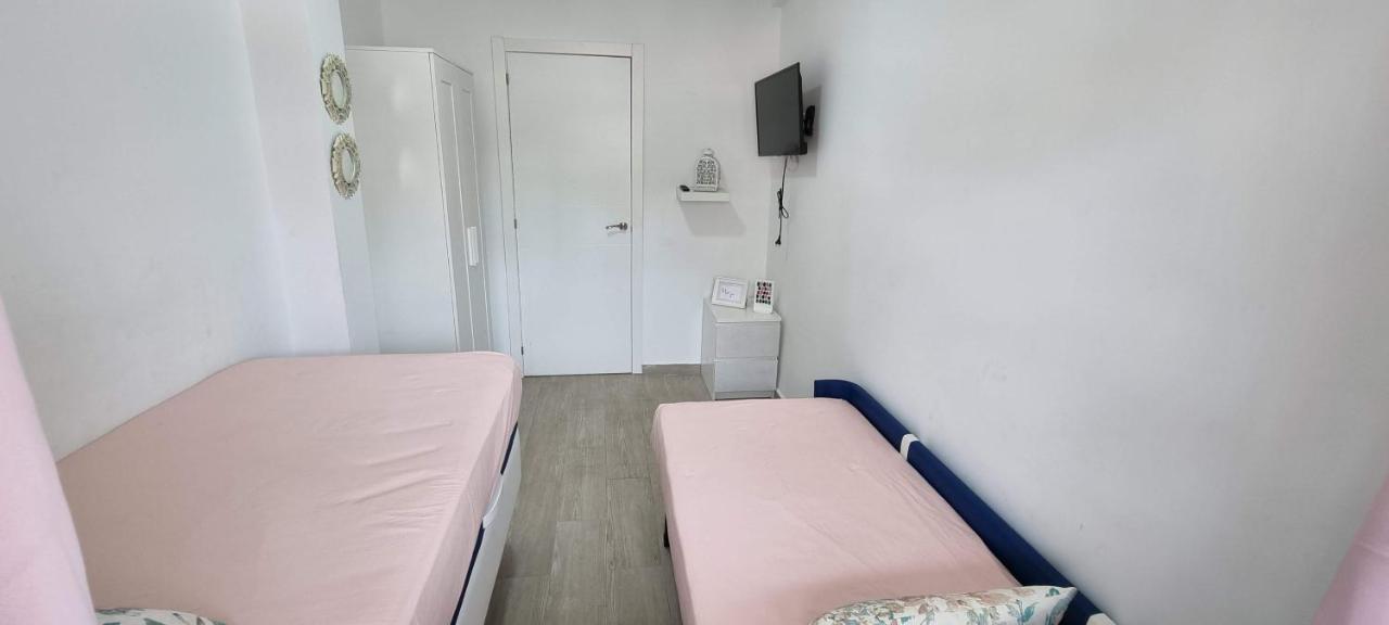 Apartamento Habana Бенідорм Екстер'єр фото