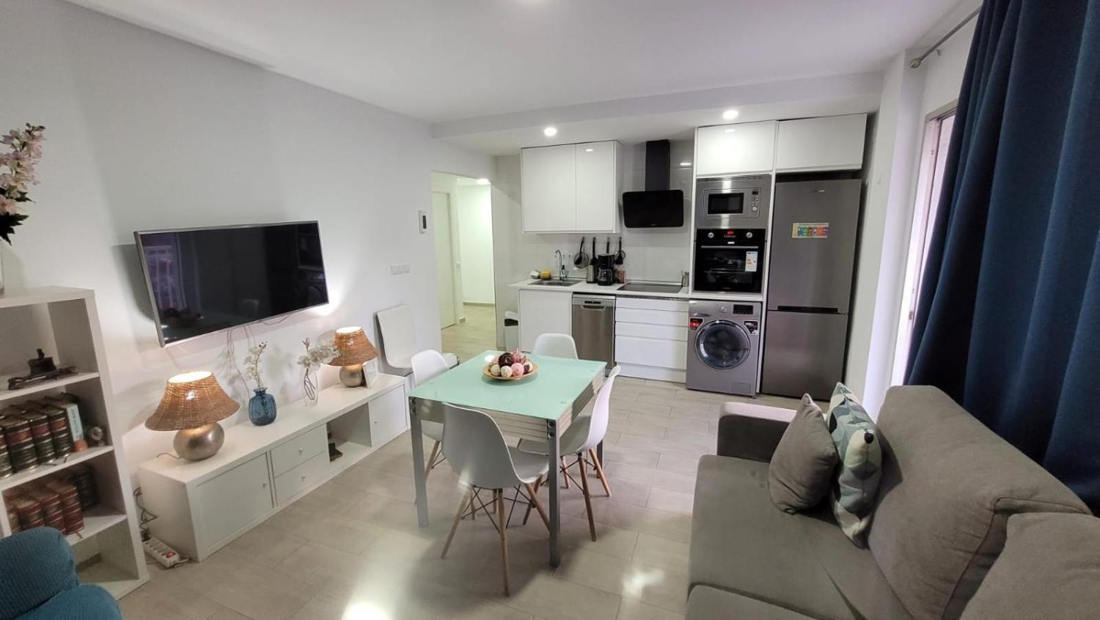 Apartamento Habana Бенідорм Екстер'єр фото