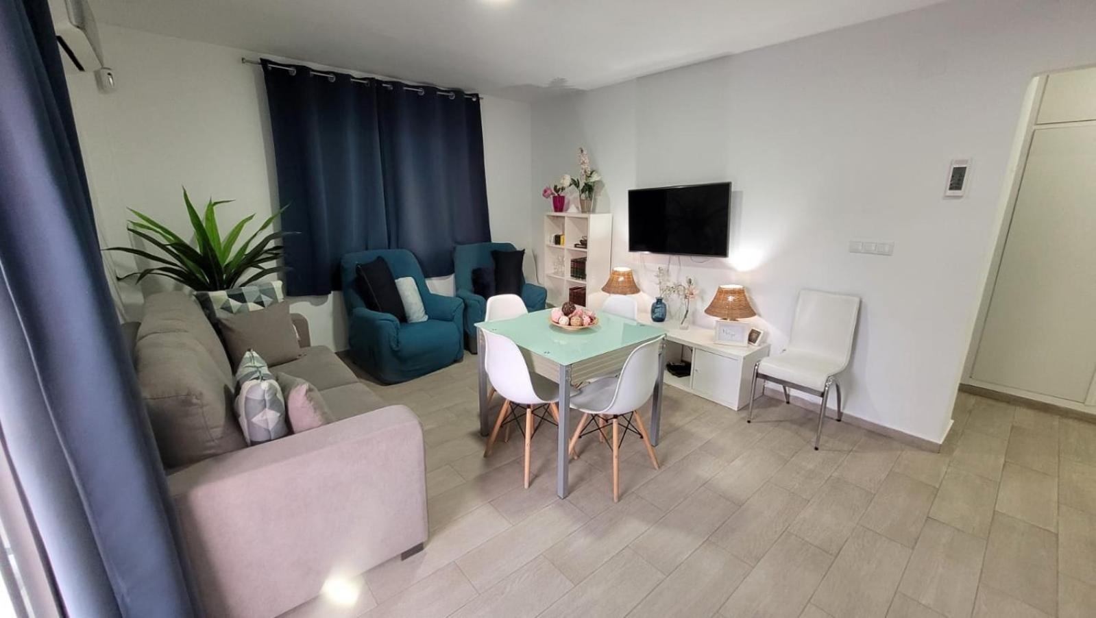 Apartamento Habana Бенідорм Екстер'єр фото